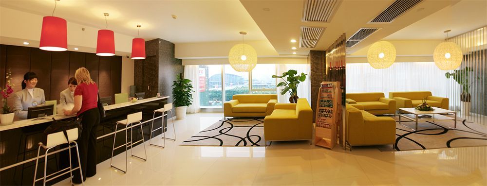 Yi-Wu Commatel Hotel Guangzhou Exterior photo