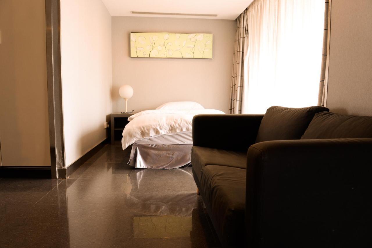 Yi-Wu Commatel Hotel Guangzhou Exterior photo