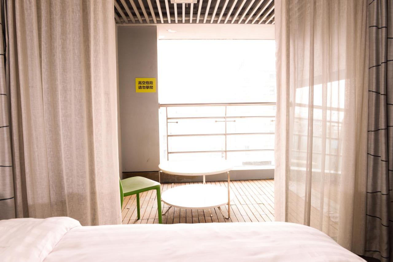 Yi-Wu Commatel Hotel Guangzhou Exterior photo